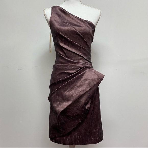 Halston Heritage Asymmetrical One Shoulder Side Ruching Dress ESTIMATED SIZE XS - Picture 1 of 9